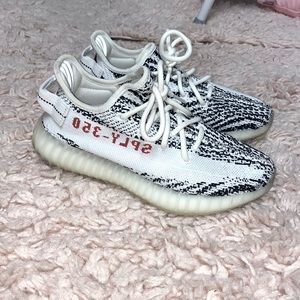 Authentic Yeezy Boost 350 V2 ‘Zebra’ Size 5